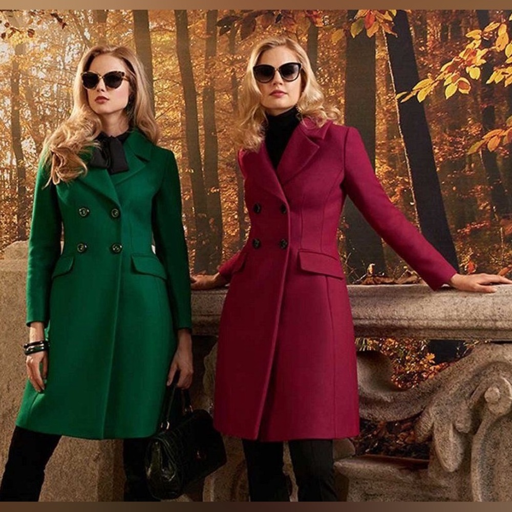 Luisa Spagnoli wool blend Kelly green coat. Size small - Picture 2 of 7